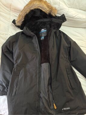Trespass Women’s Black Parka with Faux Fur Hood